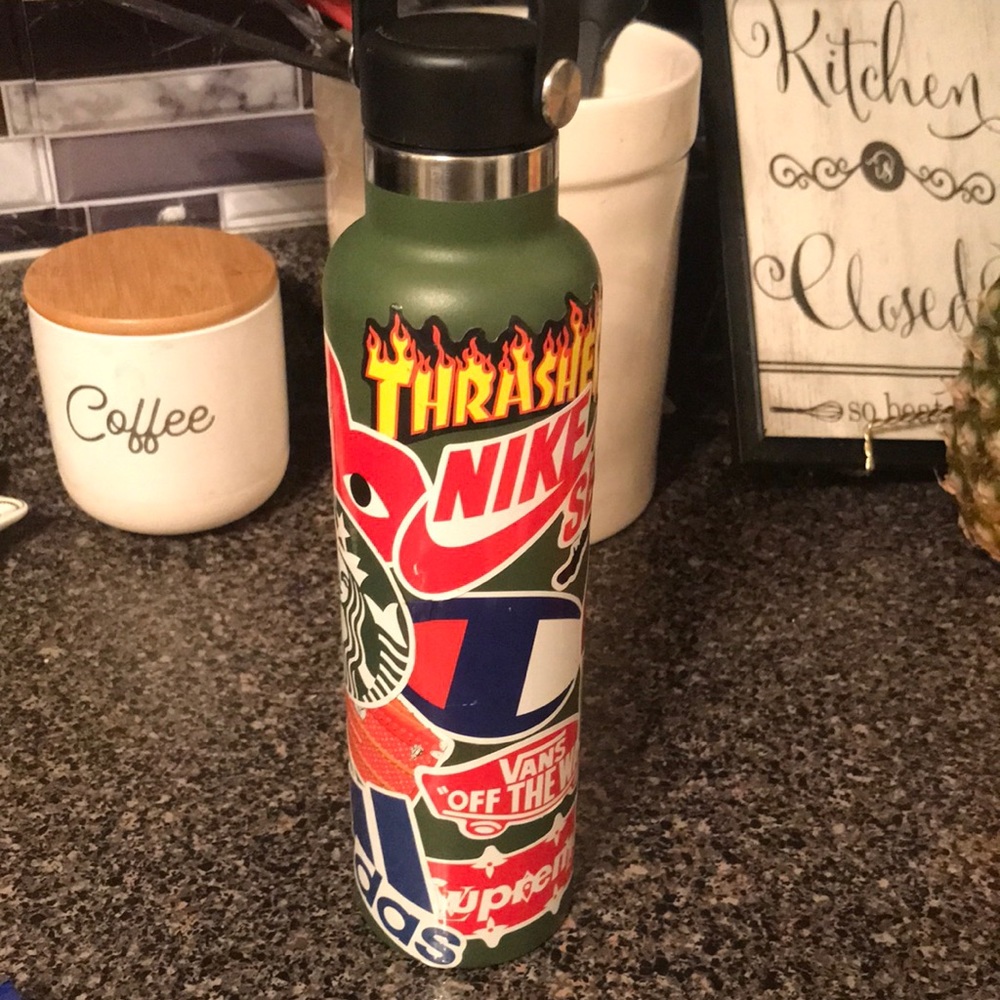 Hydro flash water bottle